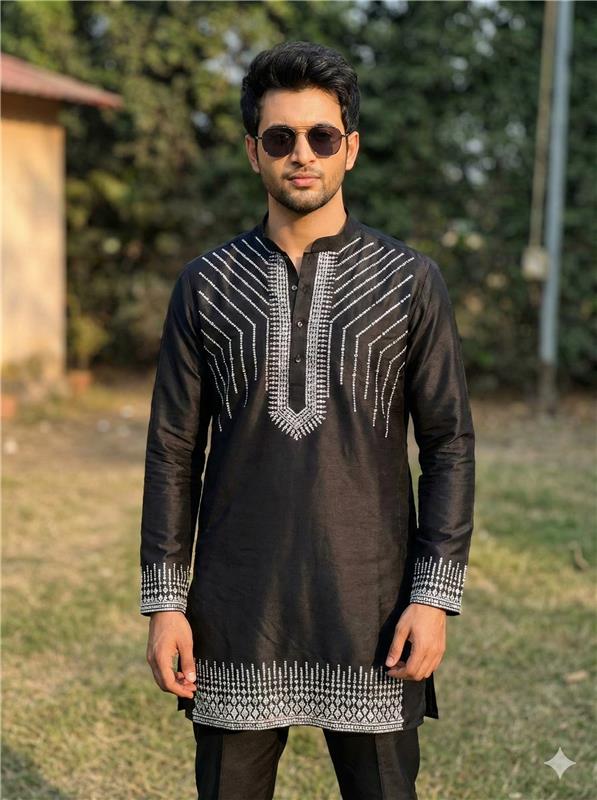 Stylish Black Geometric Embroidered Kurta Set for Men