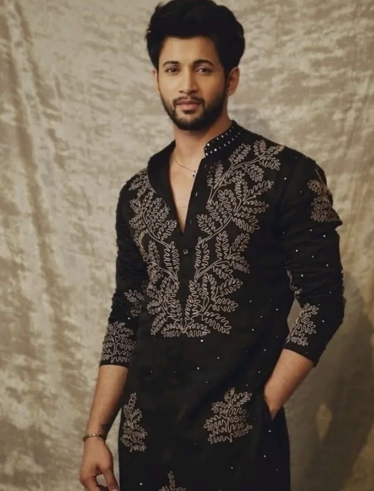 Men’s Black Kurta with Gold Floral Embroidery & Embellished Detail - Festive Wear